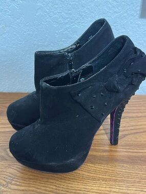 Black Suede High-Heel Ankle Booties with Bow Detail